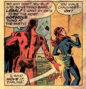 Daredevil acosando a Black Widow