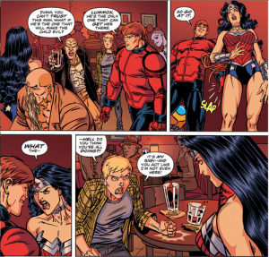 Wonder Woman se defiende del acoso