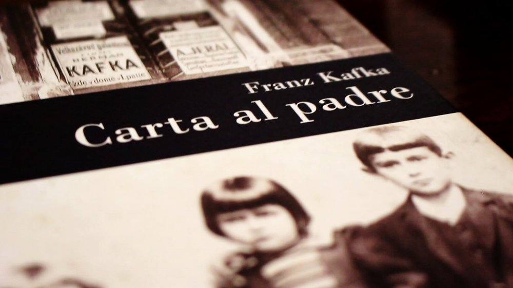 De la literatura a la psicología: Carta al padre kafkiano – Revista Soma