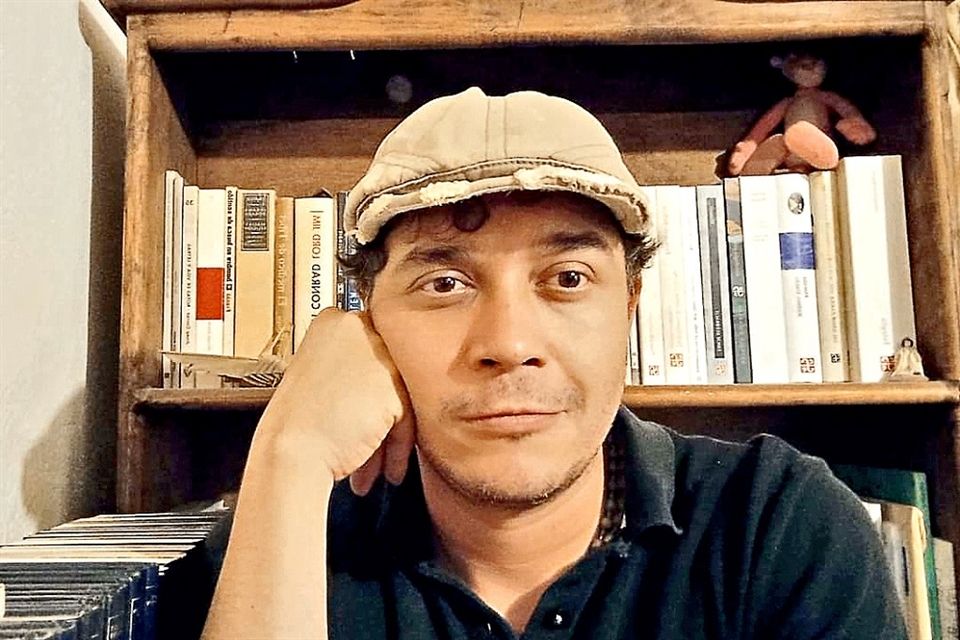 El autor, Mario Panyagua.